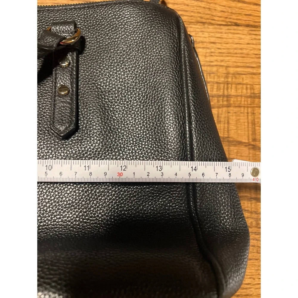 Kate Spade New York Black Leather Satchel Bag Gold Hardware‎ Shoulder Strap Chic